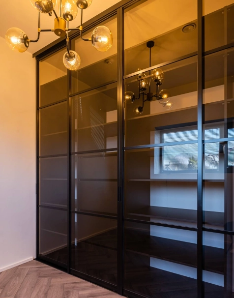 Alumiinirunkoiset liukuovet